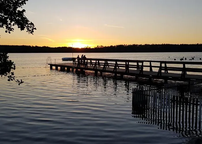 Osrodek Wypoczynkowy Skierka - Gabriela Piotrowska, Grabowo Parchowskie 90, Parchowo77-124 *
