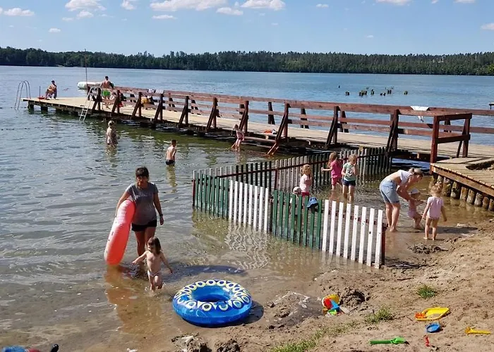 Rezort Osrodek Wypoczynkowy Skierka - Gabriela Piotrowska, Grabowo Parchowskie 90, Parchowo77-124